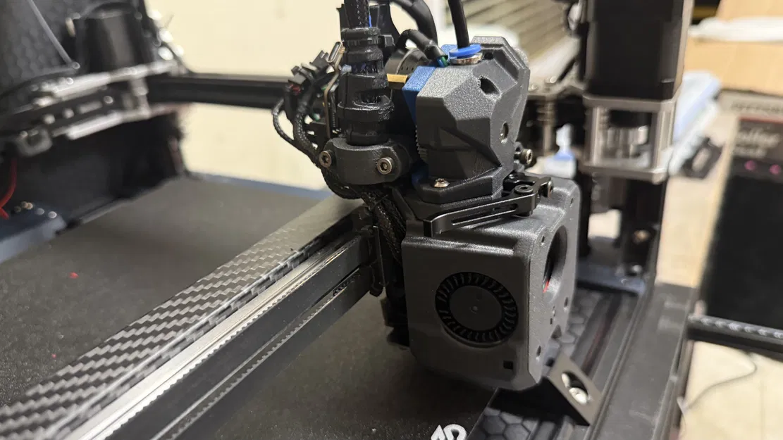 Ngàm PUG WWBMG-4AT Tucked - Image 3