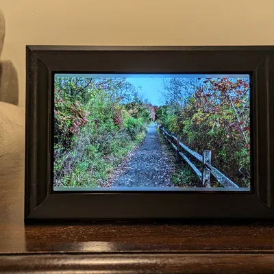 Khung Ảnh Cho Lenovo Tab One