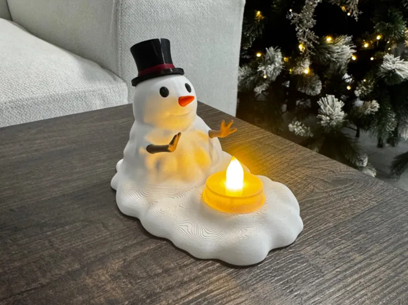 Chân Đèn Ông Già Tuyết Tan Chảy - Image 1