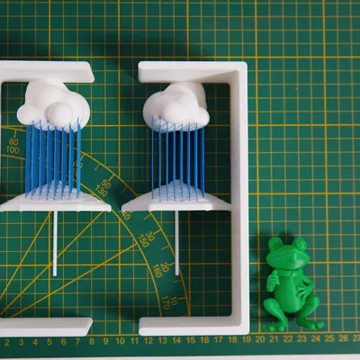 Ếch Trong Mưa - Nghệ Thuật Dây Treo