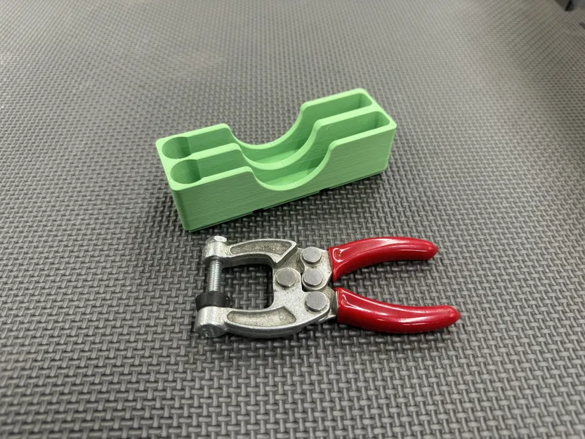 Holder Kẹp De-Sta-Co #424 Gridfinity - Image 2