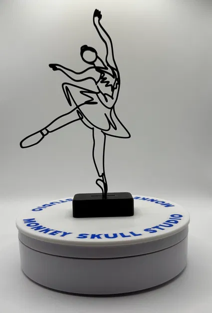 Tượng Nghệ Thuật Đường Nét Vũ Công Ballet - Image 2