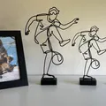 Tác phẩm điêu khắc nghệ thuật đường nét cầu thủ bóng đá - Thumbnail 1