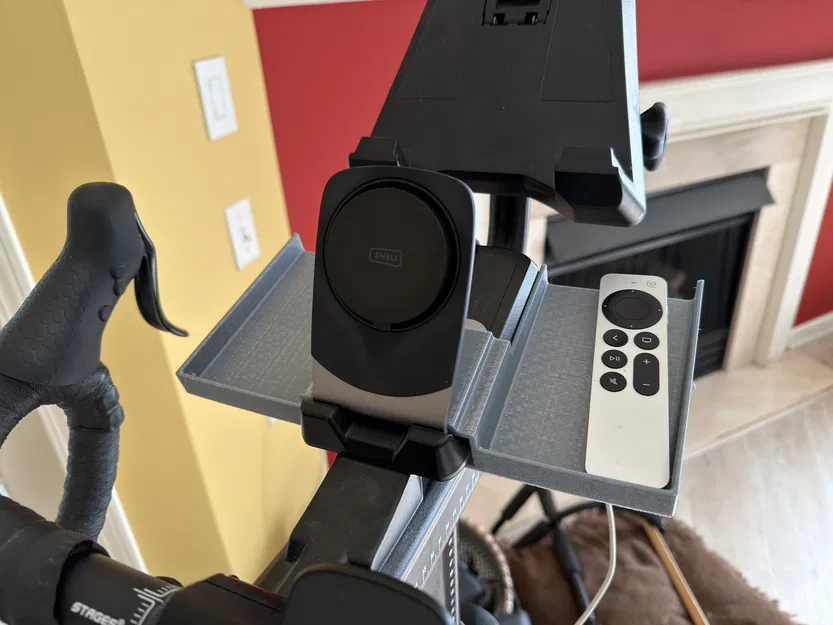 Rổ nhỏ Stages SB20 + Đế sạc không dây INIU - Image 1