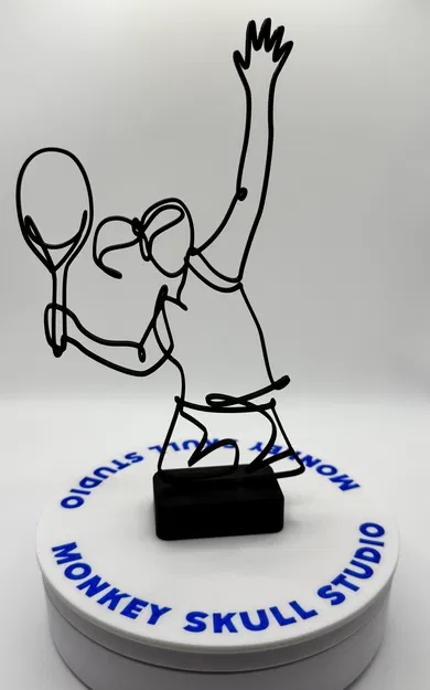 Tượng Nghệ Thuật Đường Nét Cú Giao Bóng Tennis Nữ - Image 4