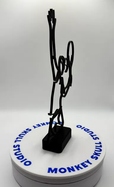 Tượng Nghệ Thuật Đường Nét Cú Giao Bóng Tennis Nữ - Image 5