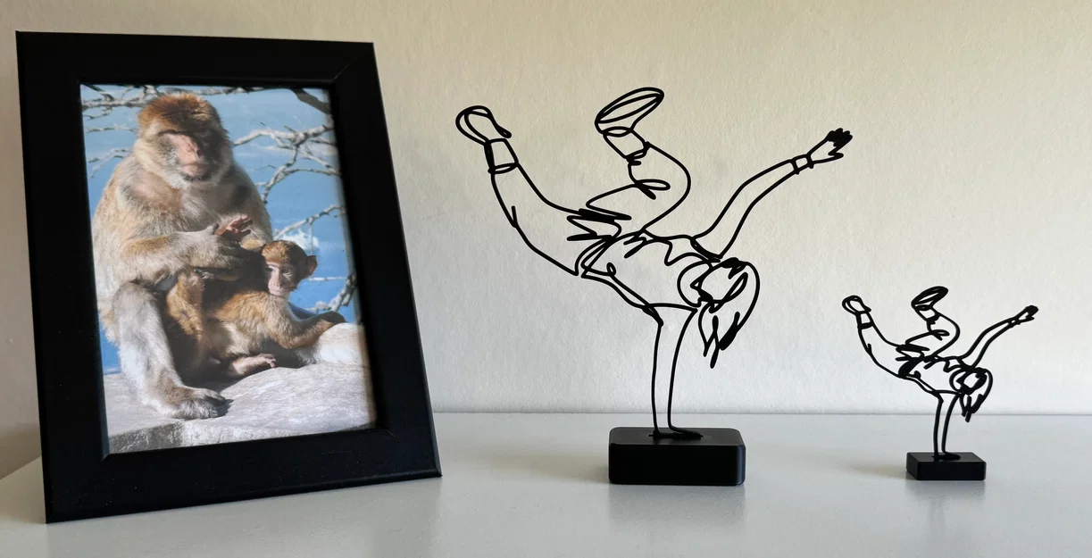 Tác Phẩm Điêu Khắc Line Art Vũ Công Đường Phố - Image 1