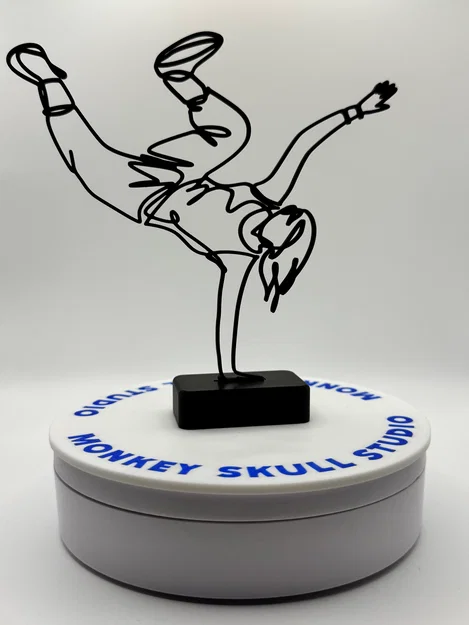 Tác Phẩm Điêu Khắc Line Art Vũ Công Đường Phố - Image 2