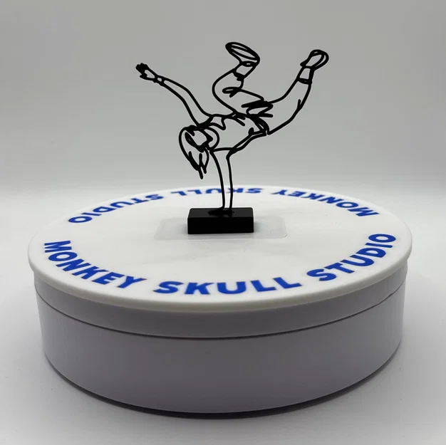 Tác Phẩm Điêu Khắc Line Art Vũ Công Đường Phố - Image 4