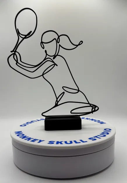 Tượng Line Art Cô Gái Chơi Tennis - Image 3