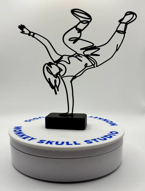 Tác Phẩm Điêu Khắc Line Art Vũ Công Đường Phố - Image 7