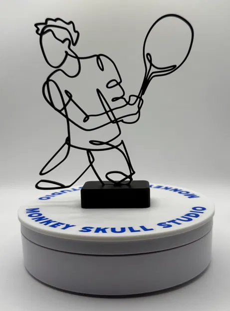 Tượng Nghệ Thuật Đường Nét Nam Vận Động Viên Quần Vợt - Image 2