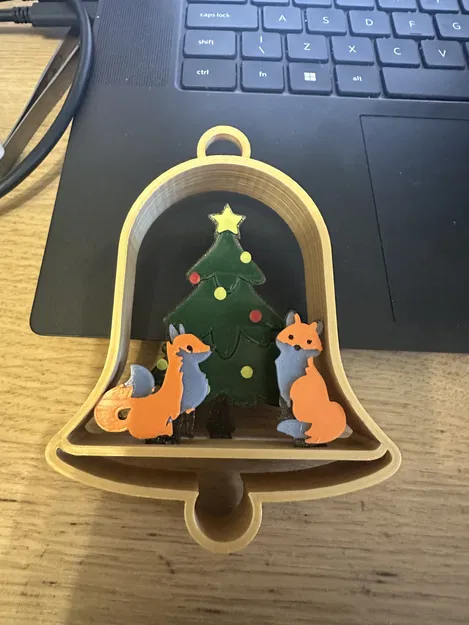 Chuông Noel với cây thông và cáo - Image 1