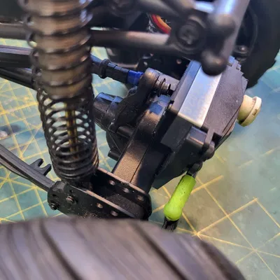 Giá đỡ servo ngắn cho Wheely King