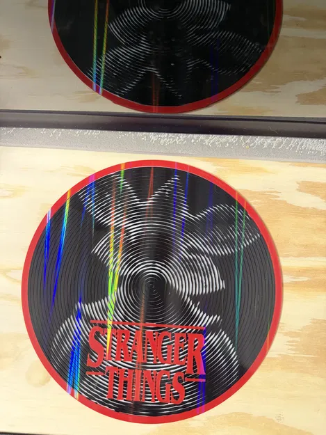 Mô hình Demogorgon Stranger Things Ảo Ảnh Quang Học - Image 3