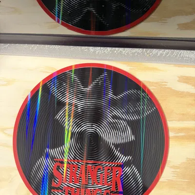 Mô hình Demogorgon Stranger Things Ảo Ảnh Quang Học