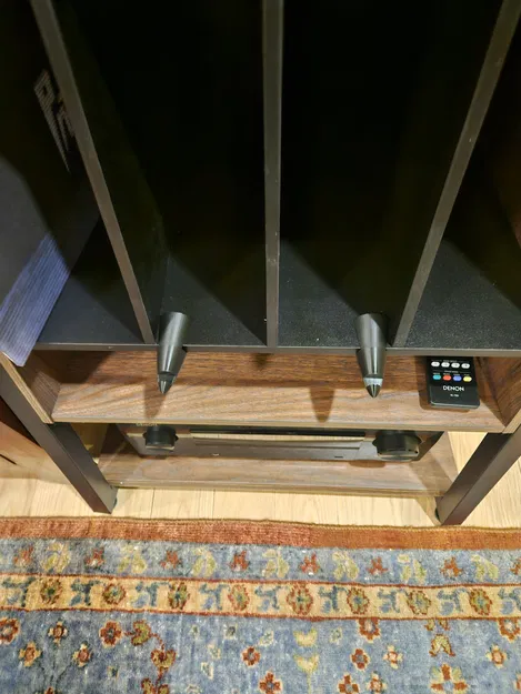 Chốt trưng bìa đĩa than cho kệ FITUEYES - Image 3