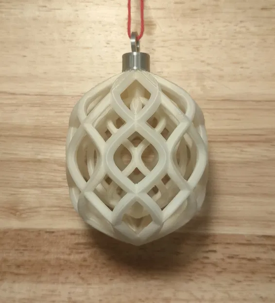 Chuông Giáng Sinh Hai Lớp Sóng Wavy Double-layered Christmas Bauble - Image 1