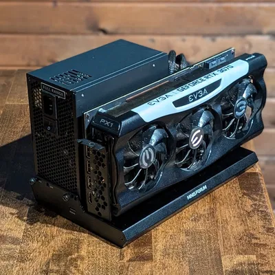 Vỏ Case / Dock eGPU Minisforum DEG1