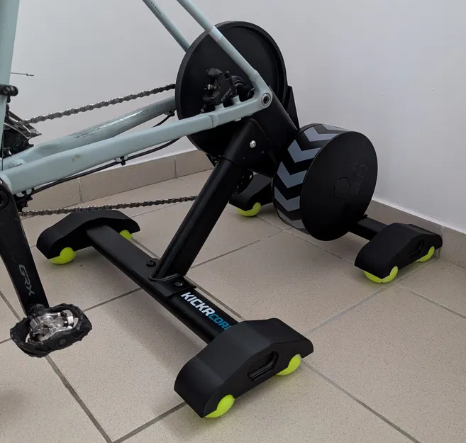 Chân đế Rocker Wahoo Kickr Core V2 (Bóng Tennis) - Image 1