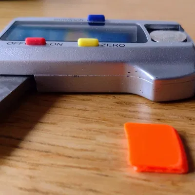 Nắp Che Thước Cặp Pin Máy In 3D