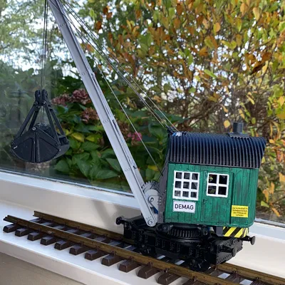 Mô hình xe cẩu hơi nước DEMAG tỉ lệ 1:32 điều khiển RC