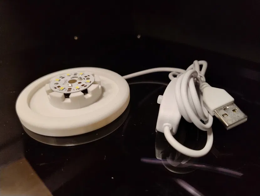 Đế Đèn USB Cho Quả Cầu Tuyết "Snow" Globe Giáng Sinh - Image 3