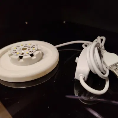 Đế Đèn USB Cho Quả Cầu Tuyết "Snow" Globe Giáng Sinh