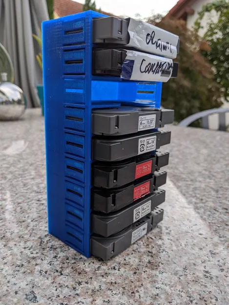 Hộp Đựng Băng Nhãn Brother P-Touch TZ TZe - Image 1