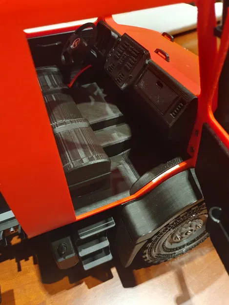 KHUNG SƯỜN UNIMOG RC (model U5023 - 2014) Tỉ lệ 1/10 (XE RC / TẢI RC) - Image 6