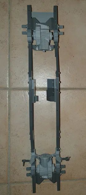 KHUNG SƯỜN UNIMOG RC (model U5023 - 2014) Tỉ lệ 1/10 (XE RC / TẢI RC) - Image 17