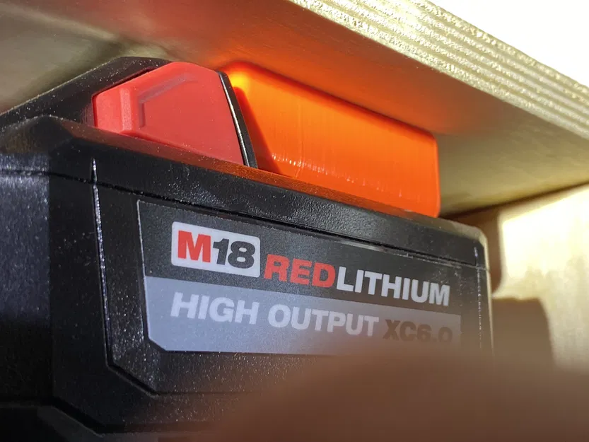 Giá Đỡ Pin Milwaukee M18 Có Snap-Lock - Image 3