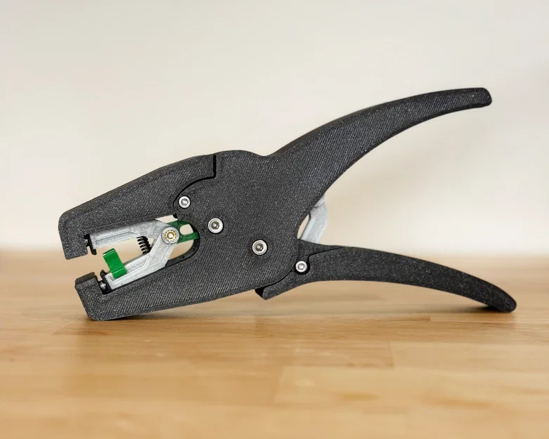 Wire Stripper Pro – Dụng Cụ Maker Chức Năng - Image 2