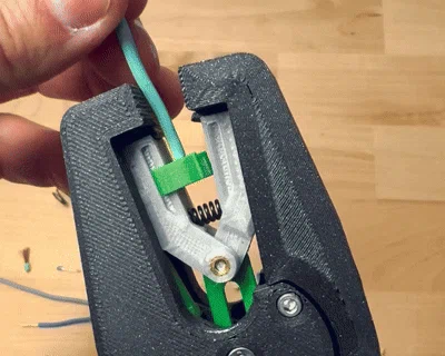 Wire Stripper Pro – Dụng Cụ Maker Chức Năng - Image 4