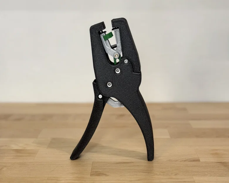 Wire Stripper Pro – Dụng Cụ Maker Chức Năng - Image 6