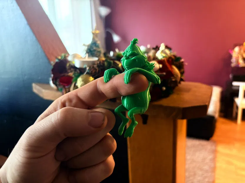 Mô hình Grinch đặt màn hình - Image 3