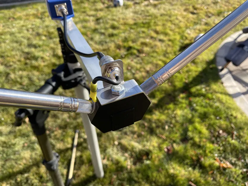 Anten Yagi Di Động 2 Phần Tử SaVVy 20-2m - Image 5