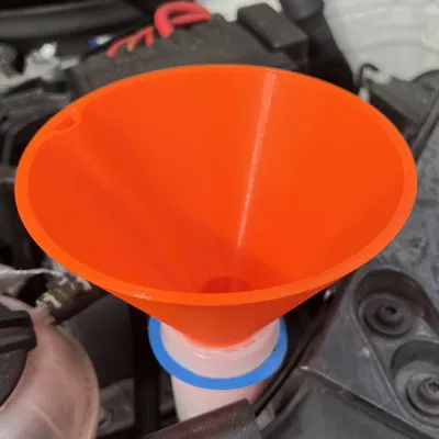 Phễu châm nước rửa kính chắn gió