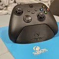 Chân Đế Tay Cầm Xbox Tối Giản Có Logo - Thumbnail 5