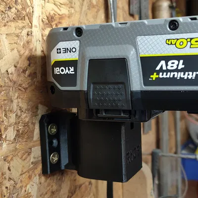 Giá đỡ pin RYOBI 18V