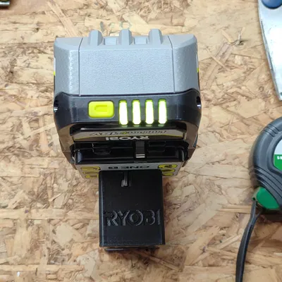 Giá đỡ pin RYOBI 18V