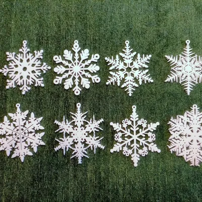 Pack Số 6 - 8 Bông Tuyết Treo Tường