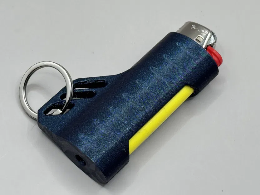 Vỏ bật lửa BIC Cứng Cáp Kèm Móc Chìa Khóa - Image 1