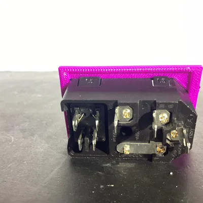 Khuôn Insert IEC320 C14 Clip-in bằng OpenSCAD