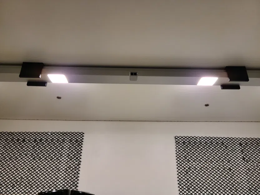 Pát Gắn Đèn LED IKEA OMLOPP - Image 1