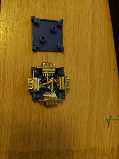 Hộp đấu nối 4 cổng Sub-D/DE9 cho Hub CAN bus - Image 5