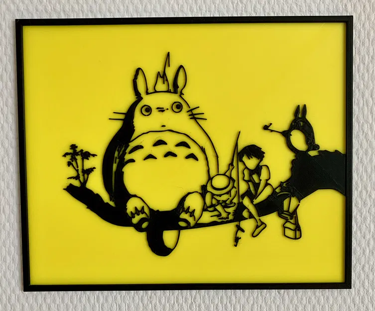 Totoro ngồi trên cây - Image 1