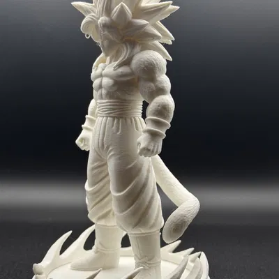 Mô Hình Goku Super Saiyan 4 - Dragon Ball GT