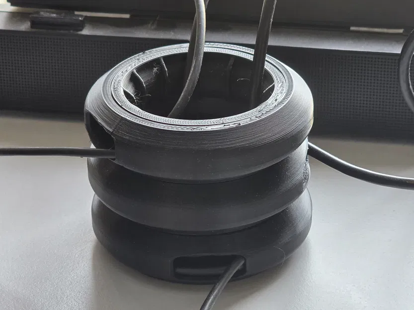 Giá đỡ dây cáp USB (và hơn thế nữa) thế hệ mới (In-place, Nhiều kích cỡ, Xếp chồng) - Image 6