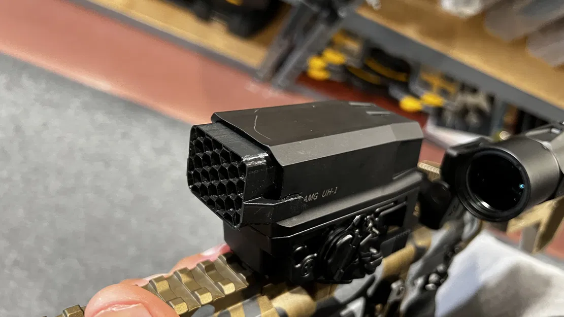 Thiết Bị Chống Phản Chiếu Vortex Optics AMG UH-1 - Image 1